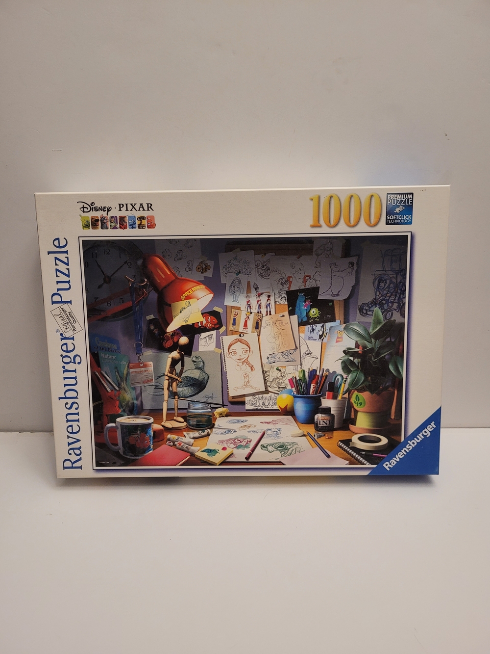 Ravensburger Disney·Pixar 1000-Piece Puzzle - Artist Desk